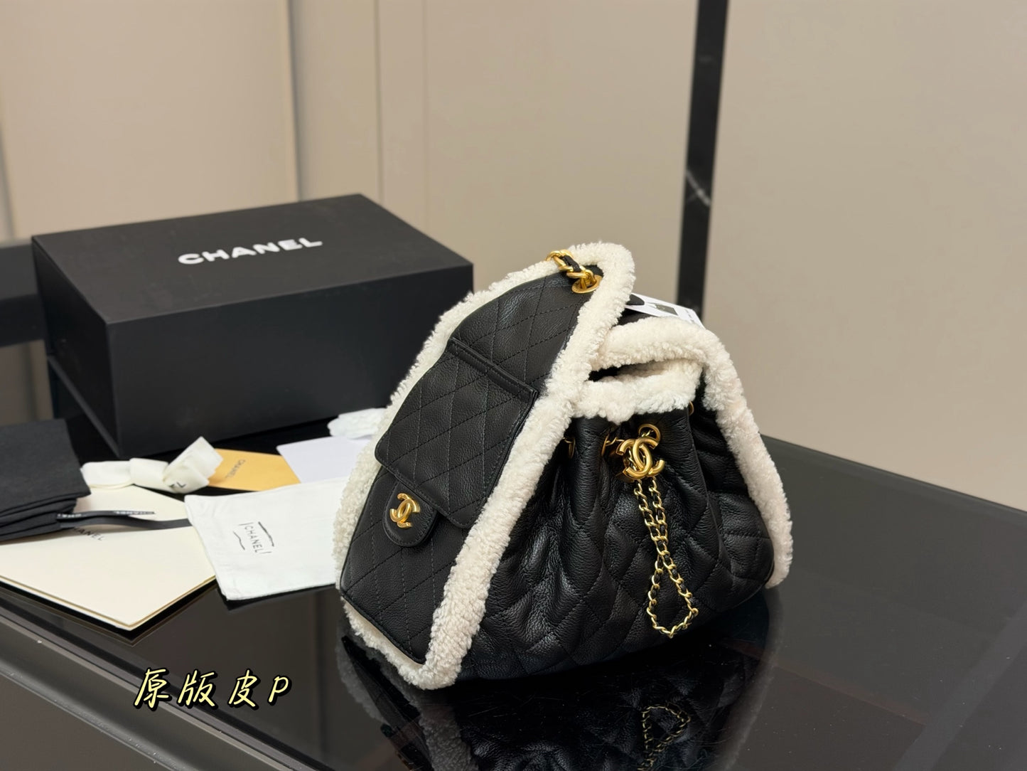 1:1 Chanel 25