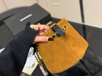 1:1 Chanel 25a Vertical Suede Tote Bag