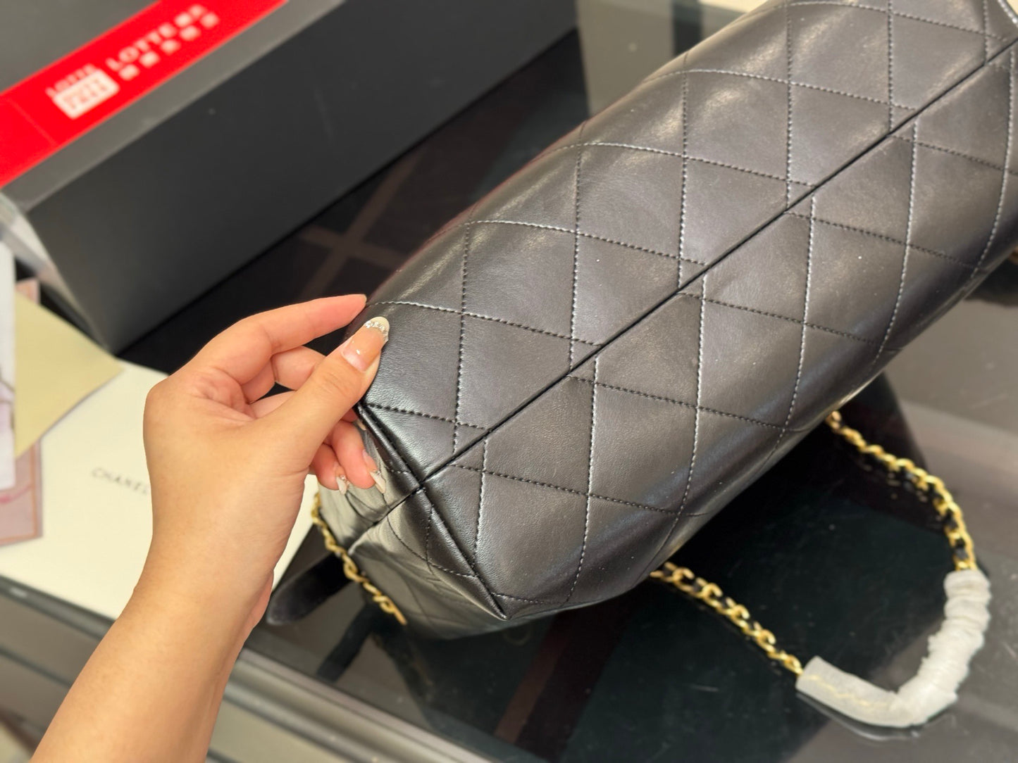 1:1 Chanel 25a Vertical Suede Tote Bag