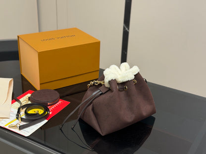 1:1 LV Bella Moon Goddess Suede Bucket Bag